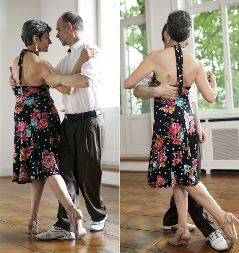 Zwei Aufnahmen eines Paares beim Tango Argentino im Studio